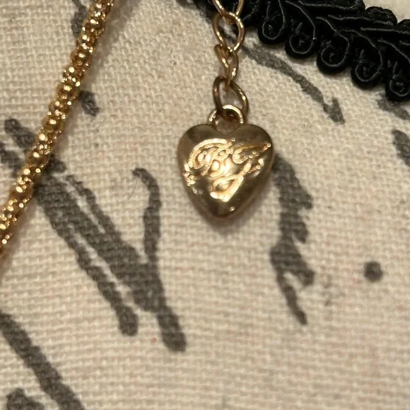 Betsy Johnson Bear Necklace - Picture 4 of 4